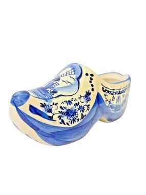 VTG Delft Hand Painted Ceramic Shoe Clog Ashtray Holland Blue White Marked
